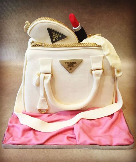 prada cake design|Prada Handbag Cake .